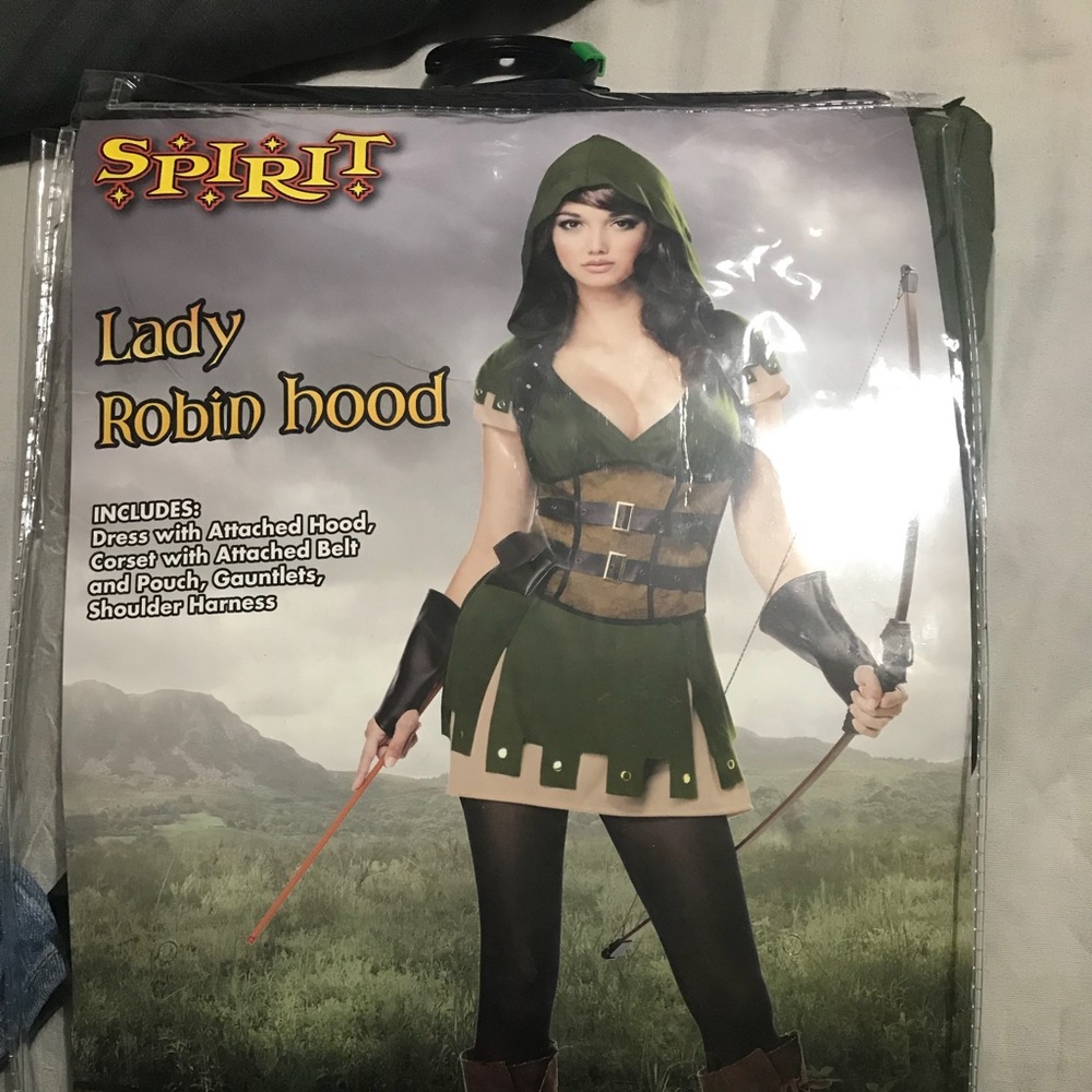 EUC Sexy Robin Hood Halloween costume